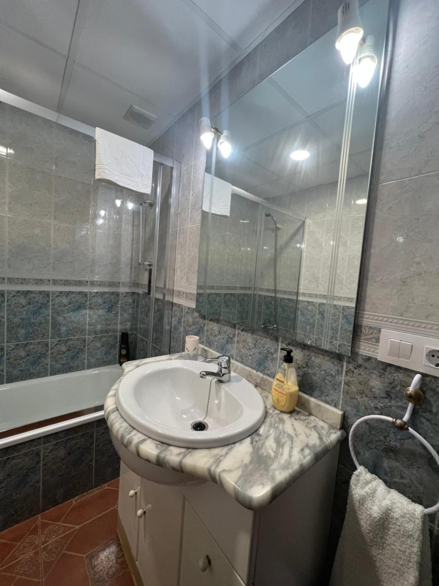 Apartamento La Muralla Cordova Esterno foto