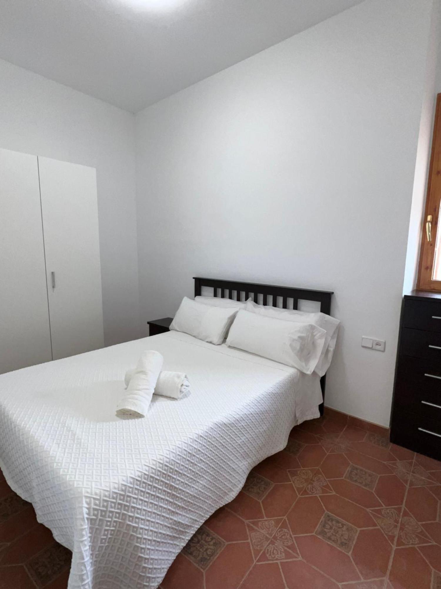Apartamento La Muralla Cordova Esterno foto